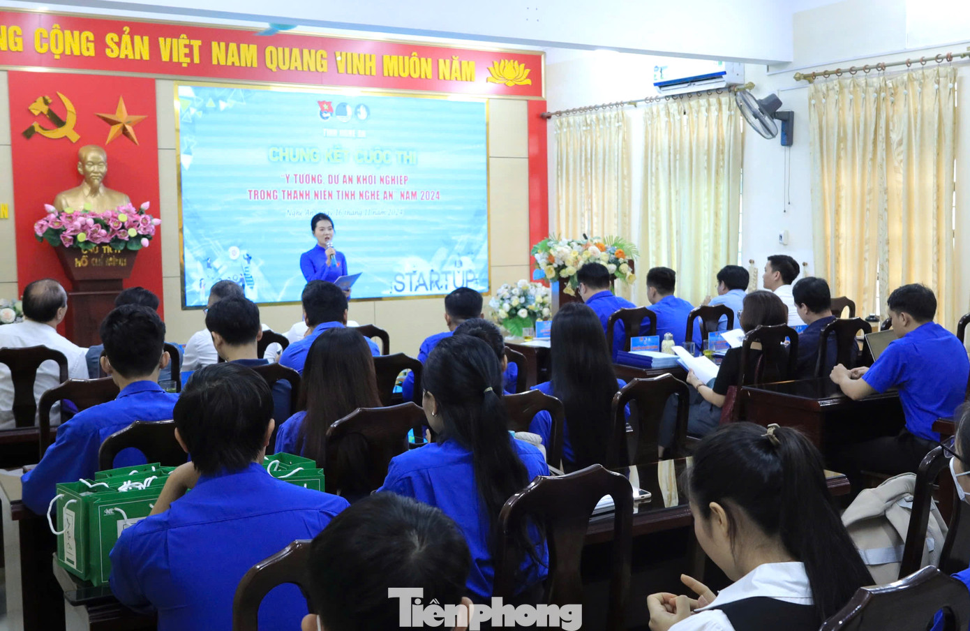 Toàn cảnh buổi chung kết cuộc thi “Ý tưởng, Dự án khởi nghiệp trong thanh niên tỉnh Nghệ An” năm 2024.