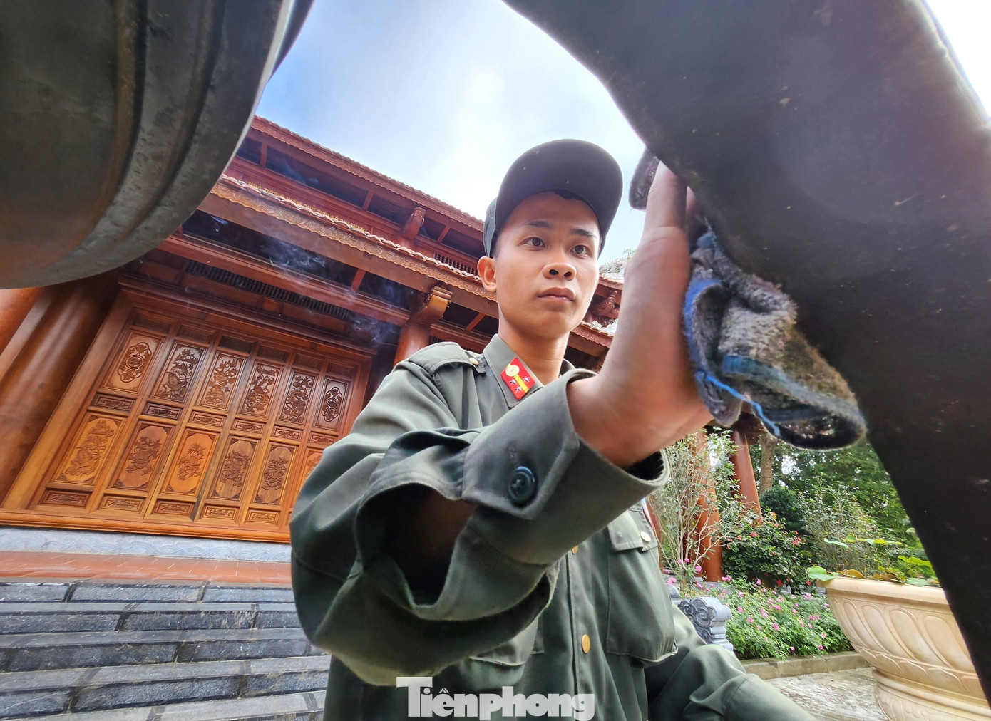 Được biết, việc tổng dọn vệ sinh tại Khu Di tích Quốc gia đặc biệt Kim Liên sẽ được thực hiện trong 2 ngày 20 và 21/1.