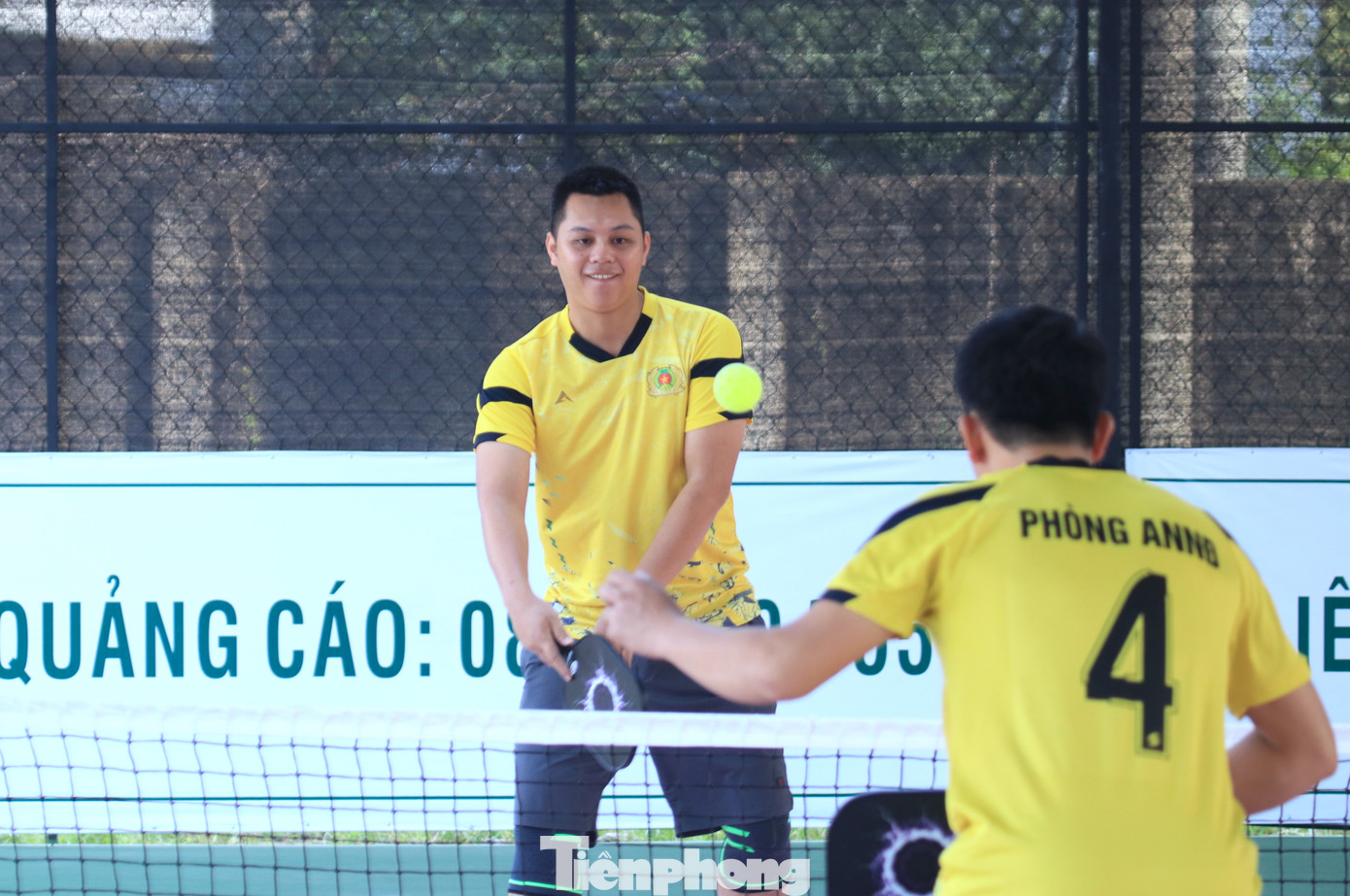 Giải đấu sẽ diễn ra trong 2 ngày 12,13/10 trong 94 trận đấu để chọn ra các cặp đôi xuất sắc nhất. Giải đấu có sự đồng hành và tài trợ của CLB HS Pickleball, Hội Doanh nhân trẻ tỉnh Nghệ An, Công ty TNHH MTV dịch vụ quảng cáo Trần Thắng Marketing. Giải đấu sẽ diễn ra trong 2 ngày 12,13/10 trong 94 trận đấu để chọn ra các cặp đôi xuất sắc nhất. Giải đấu có sự đồng hành và tài trợ của CLB HS Pickleball, Hội Doanh nhân trẻ tỉnh Nghệ An, Công ty TNHH MTV dịch vụ quảng cáo Trần Thắng Marketing.