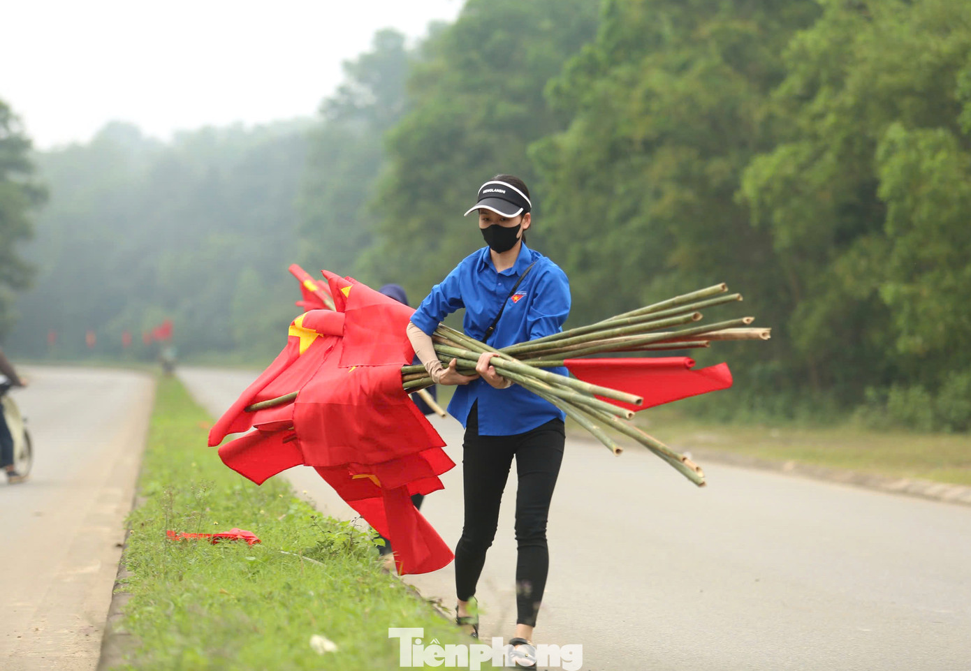 Những ngày qua, các đoàn viên thanh niên tỉnh Quảng Trị đã tham gia hỗ trợ công tác chuẩn bị Giải Tiền Phong Marathon 2025. Những ngày qua, các đoàn viên thanh niên tỉnh Quảng Trị đã tham gia hỗ trợ công tác chuẩn bị Giải Tiền Phong Marathon 2025.