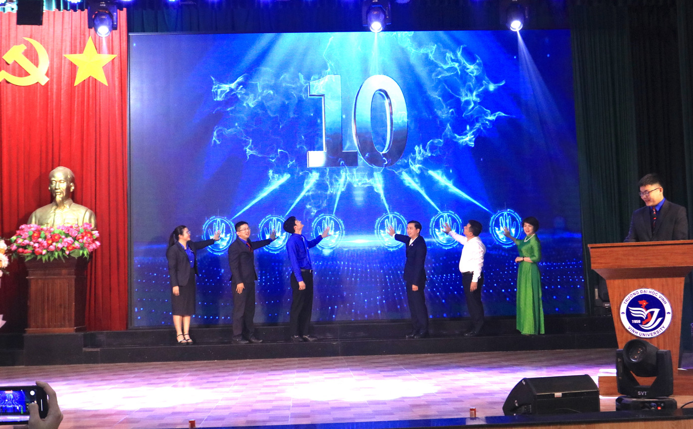 Các đại biểu thực hiện nghi thức khởi động Tháng Thanh niên 2025. Các đại biểu thực hiện nghi thức khởi động Tháng Thanh niên 2025.