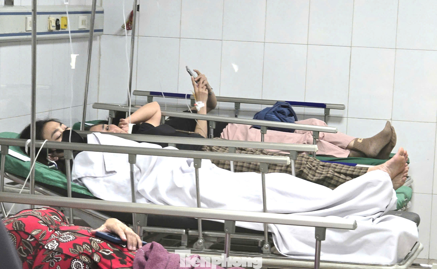 Cơ quan chức năng đang điều tra làm rõ nguyên nhân vụ việc. Cơ quan chức năng đang điều tra làm rõ nguyên nhân vụ việc.