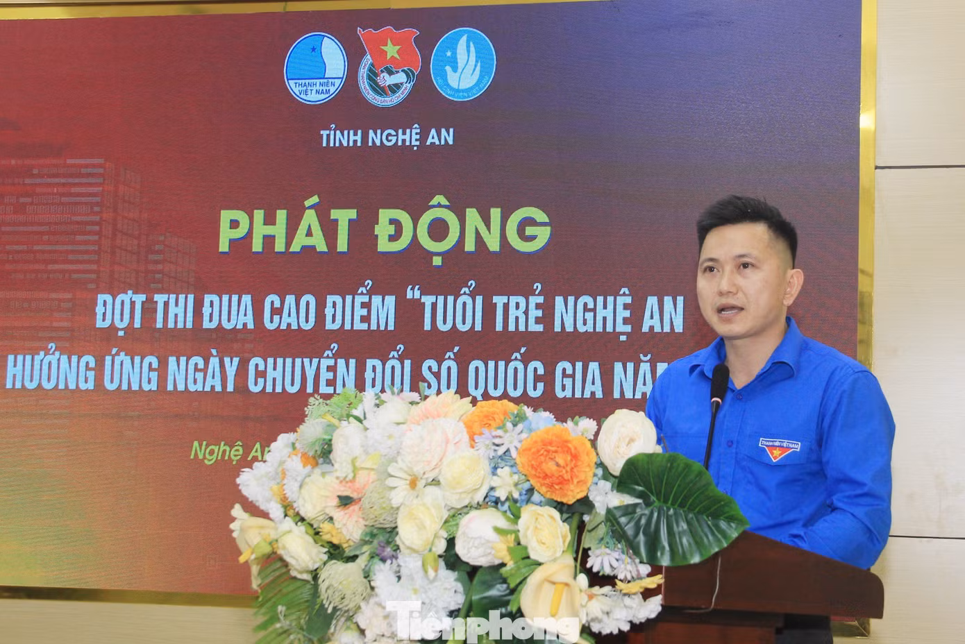 Sau hội nghị, Tỉnh Đoàn Nghệ An đã phát động đợt thi đua cao điểm “Tuổi trẻ Nghệ An hưởng ứng Ngày chuyển đổi số Quốc gia năm 2023”. Sau hội nghị, Tỉnh Đoàn Nghệ An đã phát động đợt thi đua cao điểm “Tuổi trẻ Nghệ An hưởng ứng Ngày chuyển đổi số Quốc gia năm 2023”.