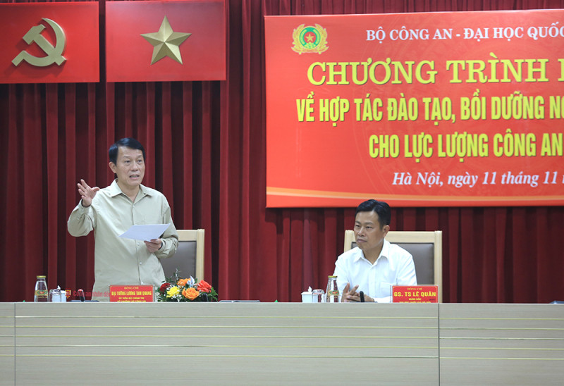 Bộ trưởng Lương Tam Quang phát biểu tại buổi làm việc.