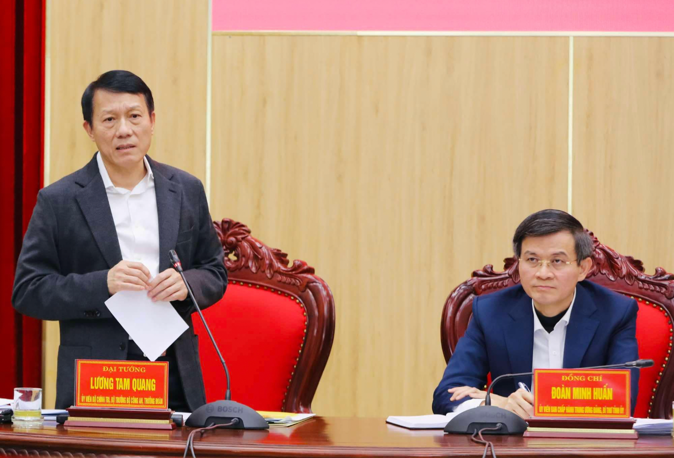 Đại tướng Lương Tam Quang, Ủy viên Bộ Chính trị, Bí thư Đảng uỷ Công an Trung ương, Bộ trưởng Bộ Công an, Trưởng Đoàn kiểm tra phát biểu kết luận tại buổi làm việc. Ảnh: Đức Lam.