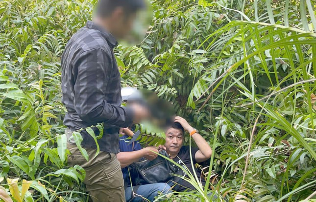 Lực lượng công an đã khống chế các đối tượng bắt cóc tống tiền.