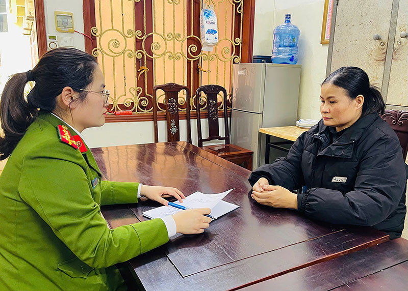 Đối tượng Quách Thị Nương tại cơ quan Công an. Đối tượng Quách Thị Nương tại cơ quan Công an.