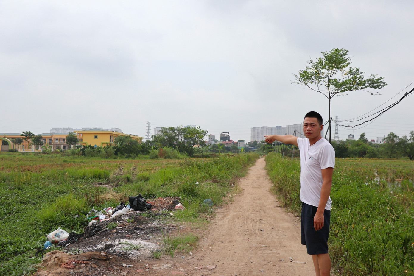 Trường mầm non La Phù 2 xây xong không có đường vào Trường mầm non La Phù 2 xây xong không có đường vào