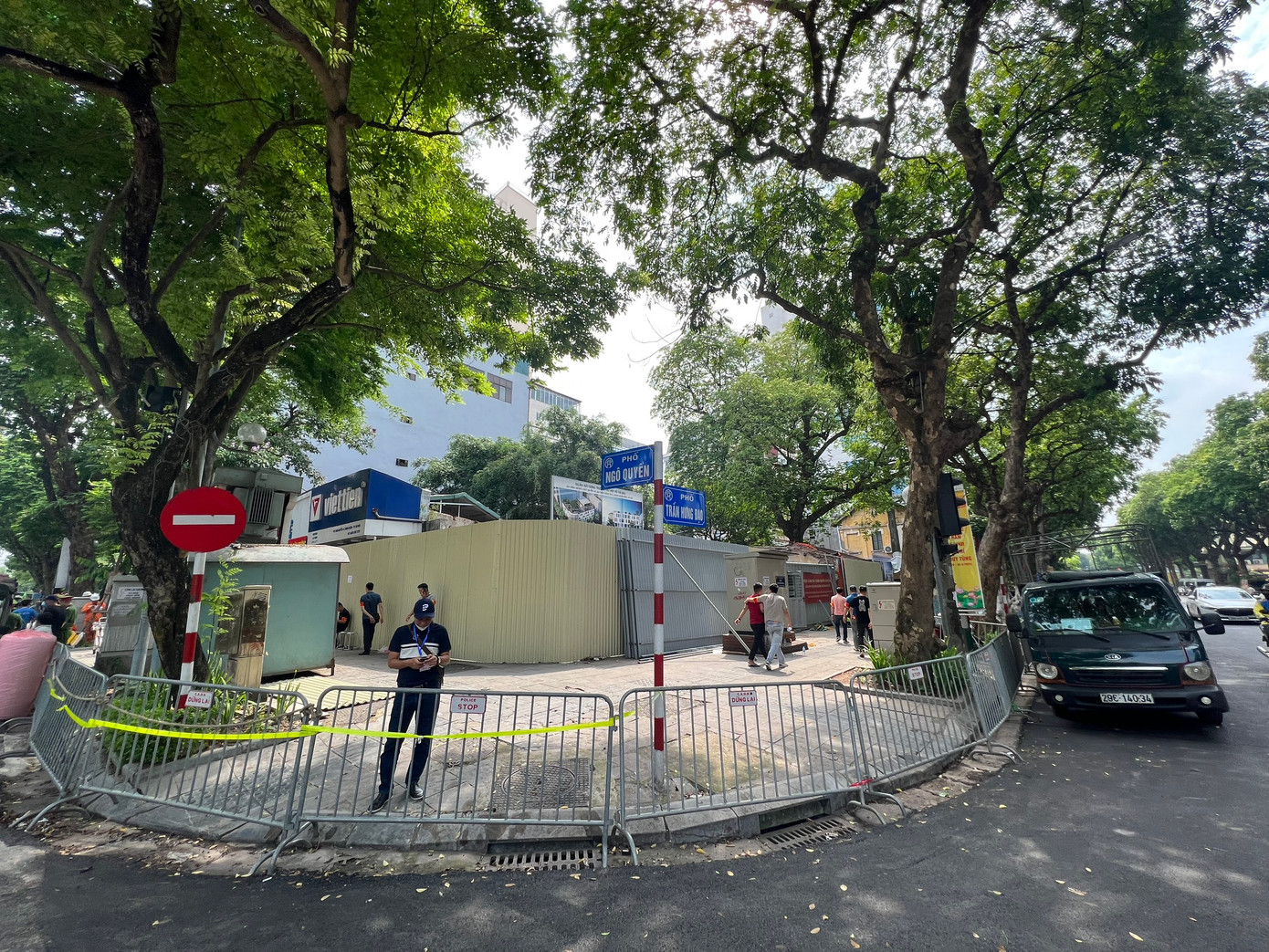 Khu vực cưỡng chế nằm ở góc ngã tư Ngô Quyền - Trần Hưng Đạo Khu vực cưỡng chế nằm ở góc ngã tư Ngô Quyền - Trần Hưng Đạo