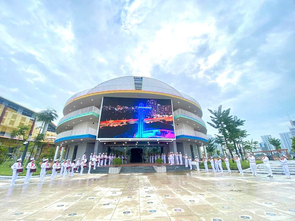 Cung Thiếu nhi Hà Nội trong sáng 21/9 Cung Thiếu nhi Hà Nội trong sáng 21/9