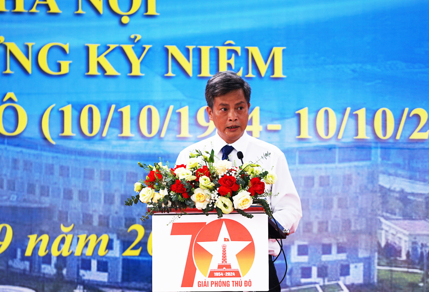 Ông Đồng Phước An, Giám đốc Ban quản lý dự án đầu tư xây dựng công trình dân dụng thành phố Hà Nội phát biểu khai mạc. Ông Đồng Phước An, Giám đốc Ban quản lý dự án đầu tư xây dựng công trình dân dụng thành phố Hà Nội phát biểu khai mạc.