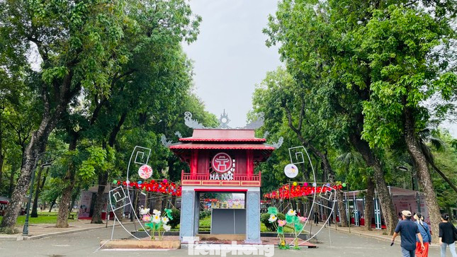 Một chương trình kích cầu du lịch tại công viên Thống Nhất, Hà Nội. Một chương trình kích cầu du lịch tại công viên Thống Nhất, Hà Nội.