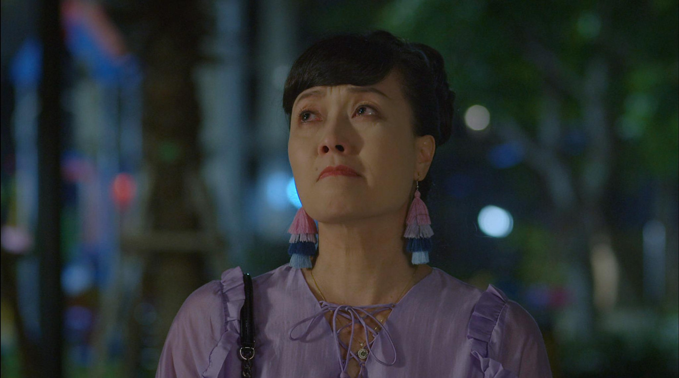 Diễm Loan khóc rời khỏi nhà ông Quân vì bị coi thường Diễm Loan khóc rời khỏi nhà ông Quân vì bị coi thường