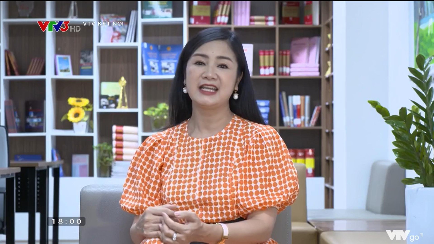 NSND Thu Hà trái ngược hoàn toàn với tính cách Bạch Cúc "Hướng dương ngược nắng"