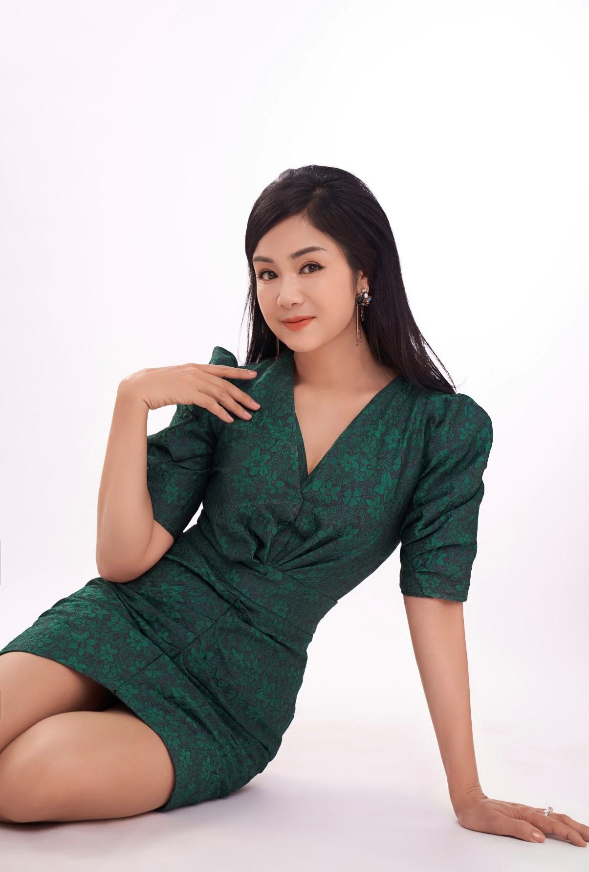 NSND Thu Hà quen với ưu, khuyết điểm trên gương mặt, vì nhát nên chưa can thiệp gì NSND Thu Hà quen với ưu, khuyết điểm trên gương mặt, vì nhát nên chưa can thiệp gì