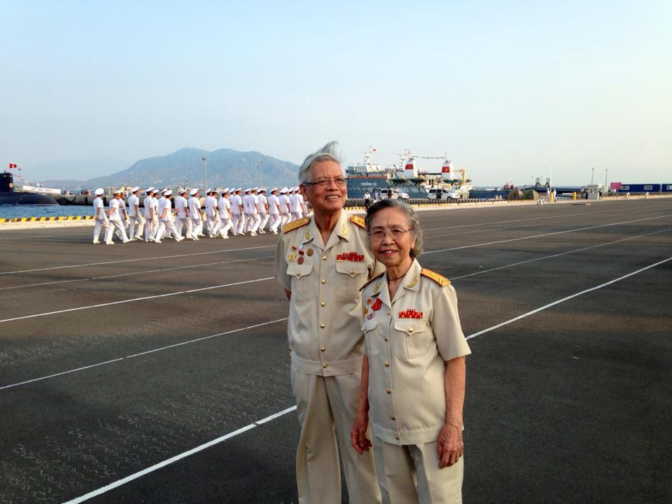 Hai ông bà là đồng nghiệp, đồng đội và người bạn đời suốt mấy chục năm