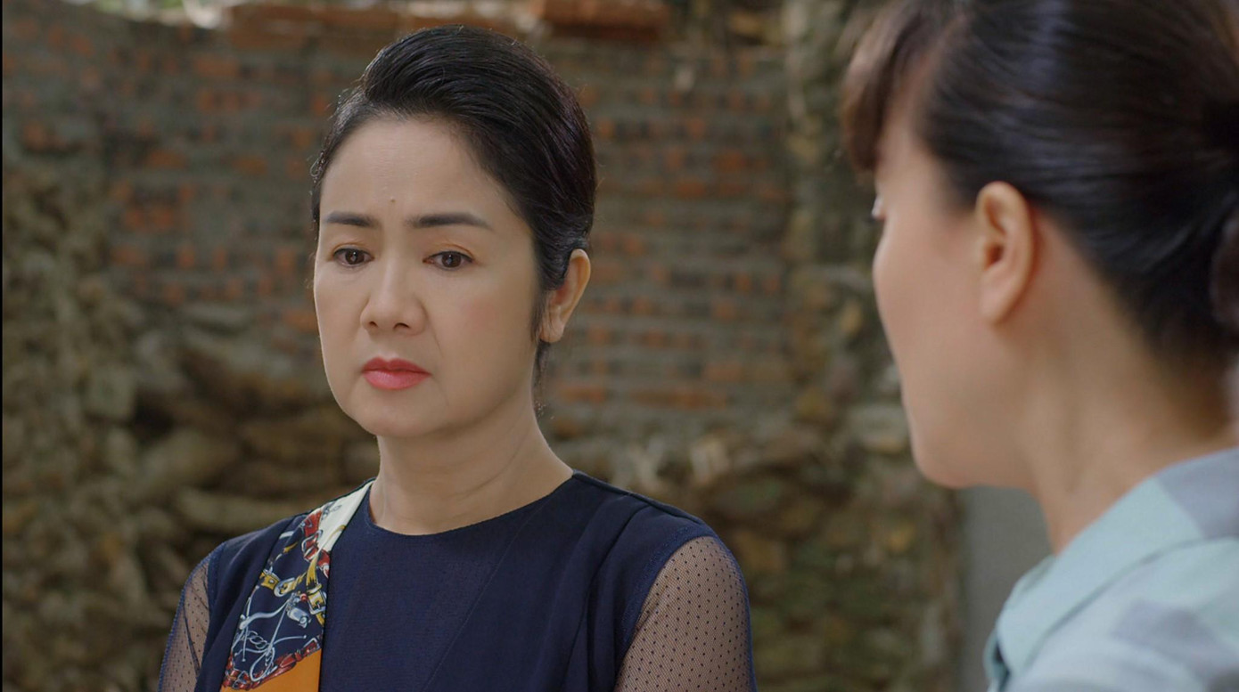 Bà Cúc thay đổi thái độ với Diễm Loan sau khi biết chuyện về ông Quân Bà Cúc thay đổi thái độ với Diễm Loan sau khi biết chuyện về ông Quân