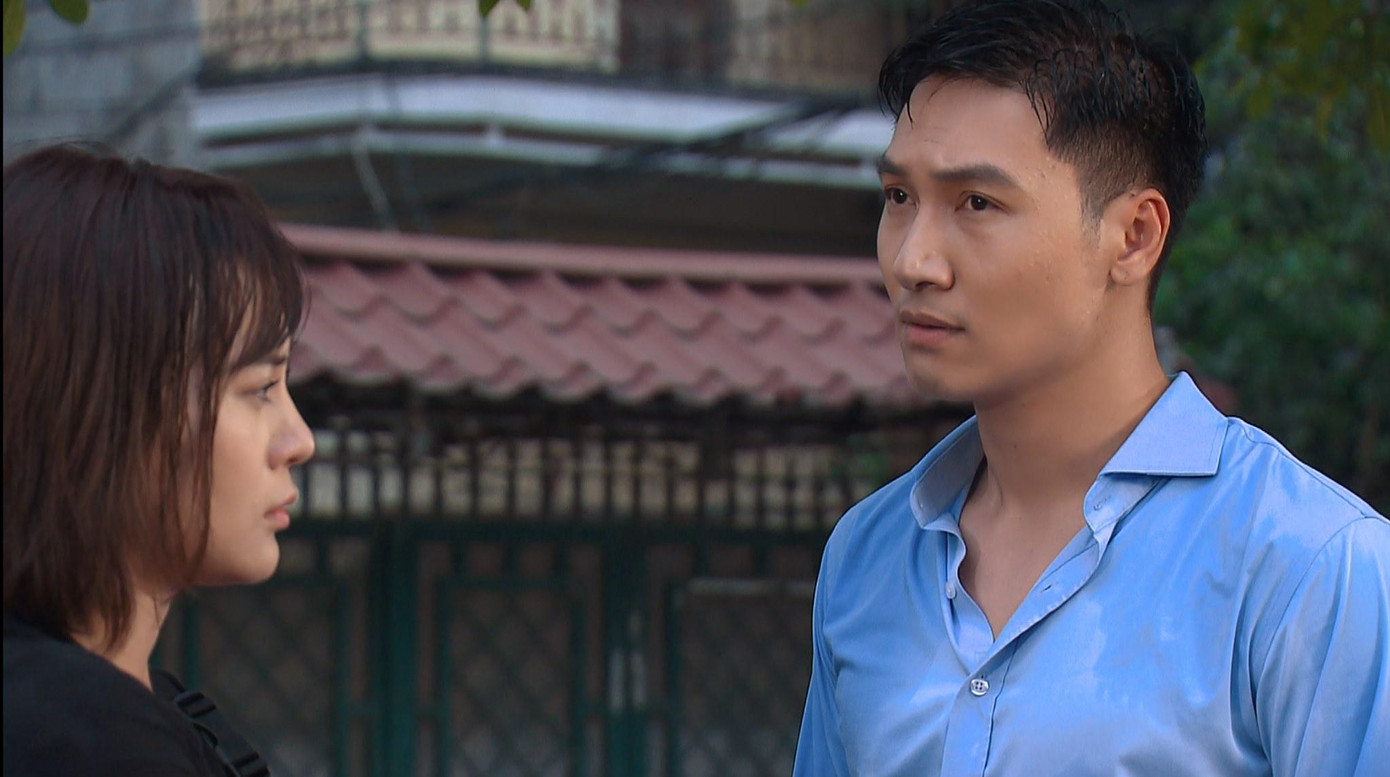 Hoàng Long (Mạnh Trường) và Phương Nam (Phương Oanh) đúng là oan gia ngõ hẹp Hoàng Long (Mạnh Trường) và Phương Nam (Phương Oanh) đúng là oan gia ngõ hẹp