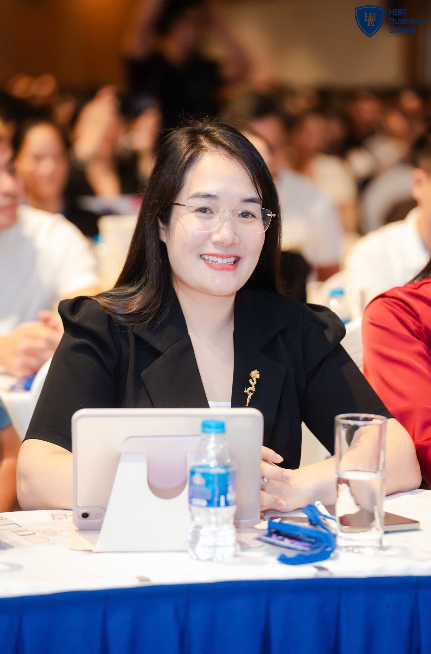 Tác giả, diễn giả, doanh nhân Nguyễn Mến - Chủ tịch GBM Group. Tác giả, diễn giả, doanh nhân Nguyễn Mến - Chủ tịch GBM Group.