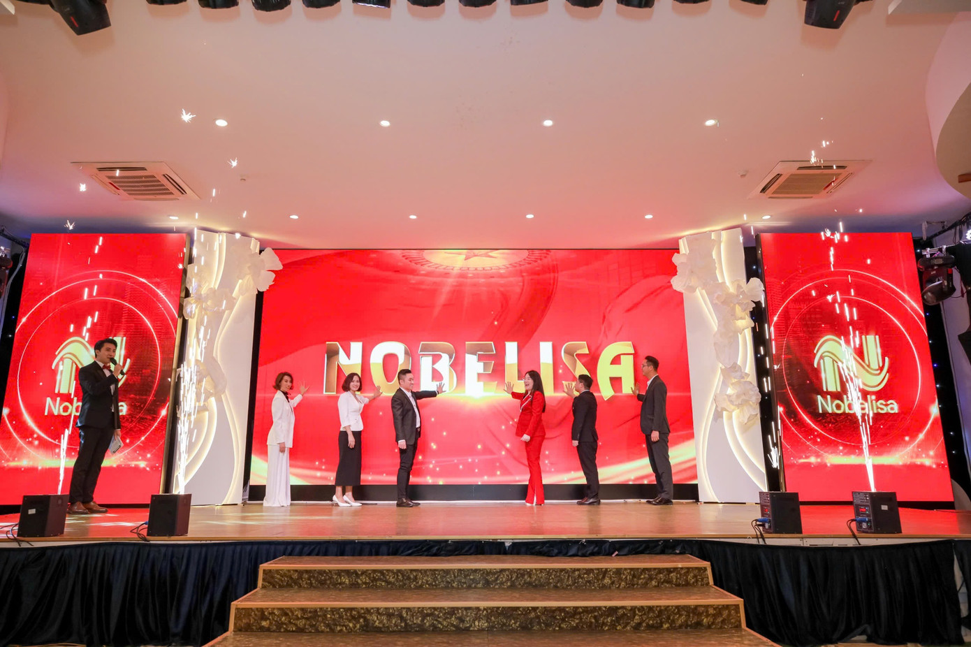 Nền tảng Nobelisa chính thức được ra mắt ngày 06/12/2024.