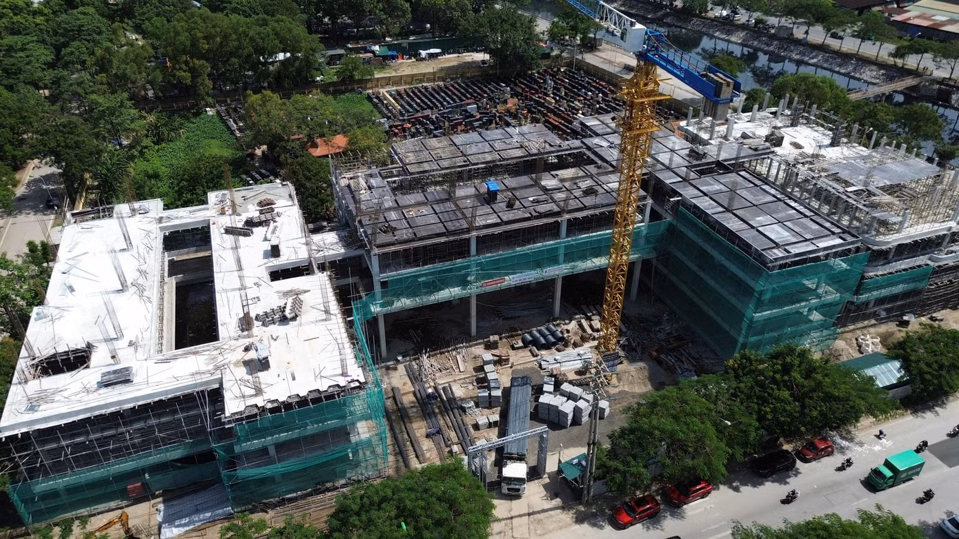 Một ô đất chậm triển khai đang được quận Hoàng Mai đầu tư xây dựng trường học