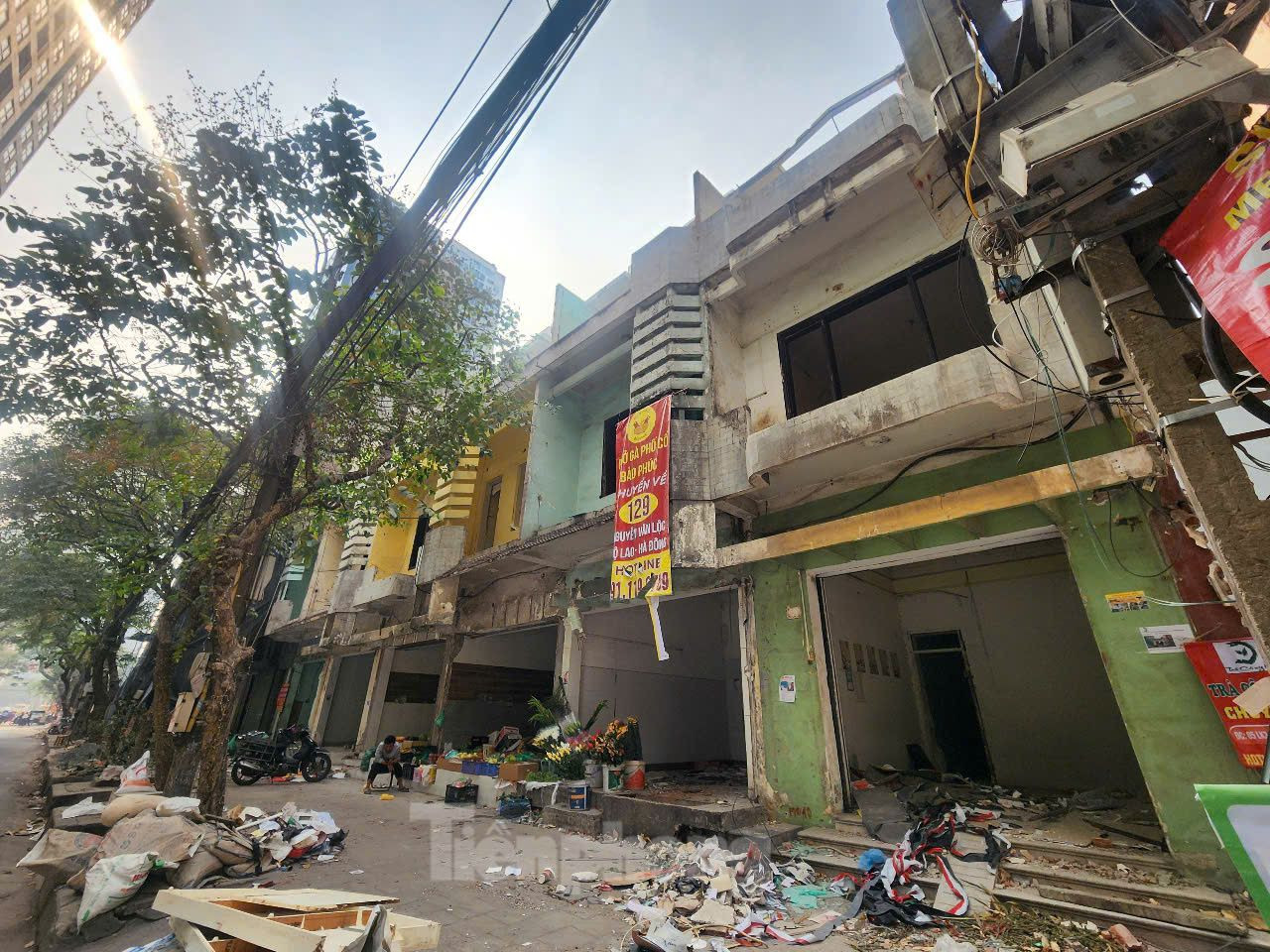 UBND quận Thanh Xuân cho biết, một trong những nhiệm vụ trọng tâm trong năm 2024 của quận là tập trung thực hiện Dự án cải tạo, mở rộng theo quy hoạch đường Nguyễn Tuân.