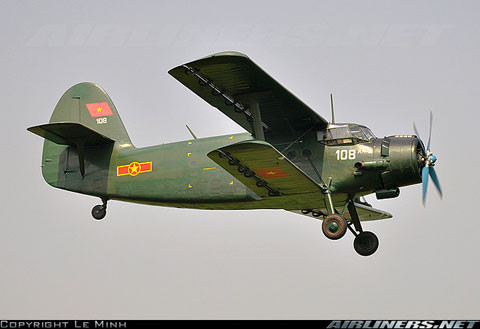 Nhiệm vụ hiện nay của An-2 thường là vận tải, chở hàng, huấn luyện lính dù