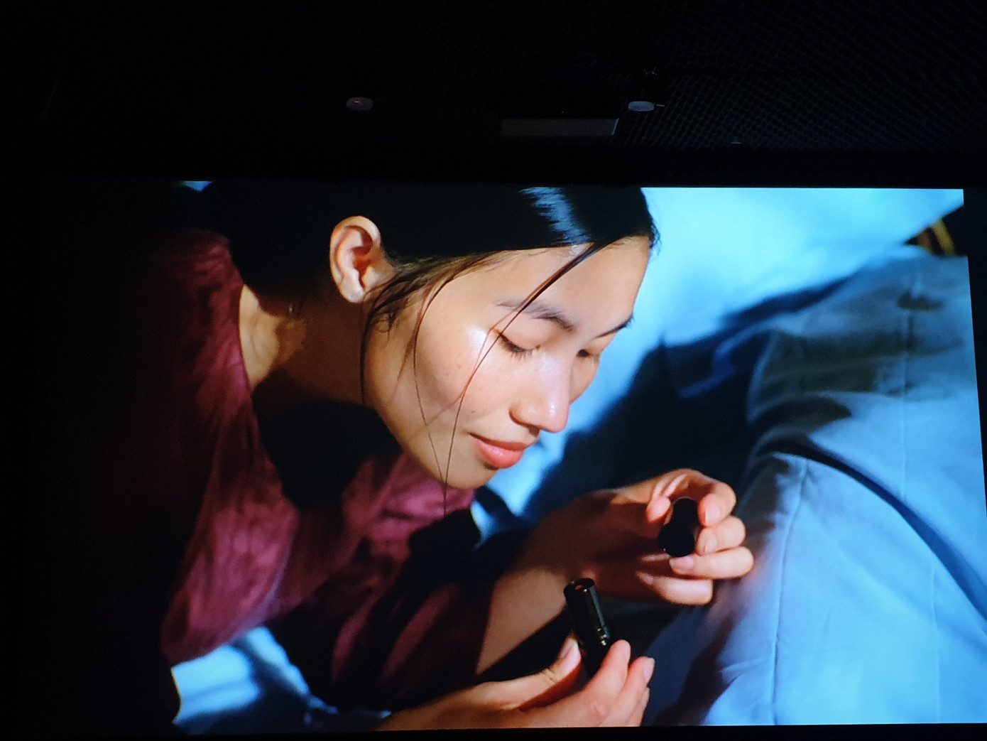 Trần Nữ Yên Khê bị chê vì diễn đơ.