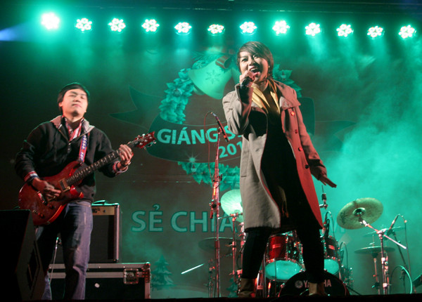 Thái Thùy Linh với những ca khúc trong abum 