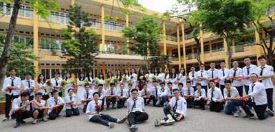 Kiếm điểm 10 thi chuyên có dễ không? ảnh 1