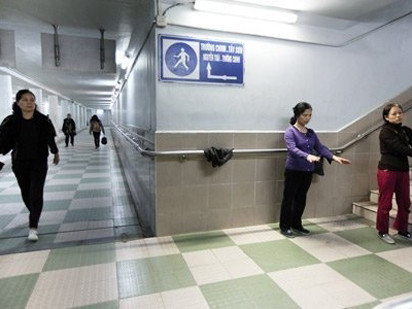 Tập thể dục dưới lòng đất tiềm ẩn rất nhiều nguy hiểm với sức khỏe