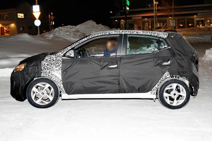 Lộ ảnh Hyundai Grand i10 thế hệ mới chạy thử trên phố ảnh 2