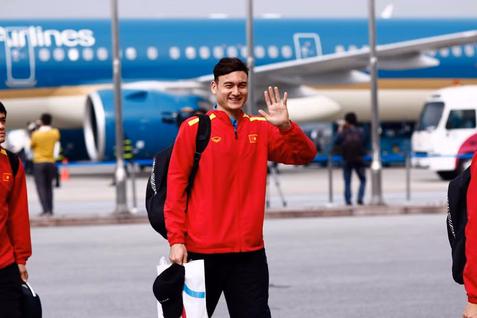 Thủ thành Đặng Văn Lâm chia sẻ cảm xúc sau kỳ Asian Cup lịch sử ảnh 2