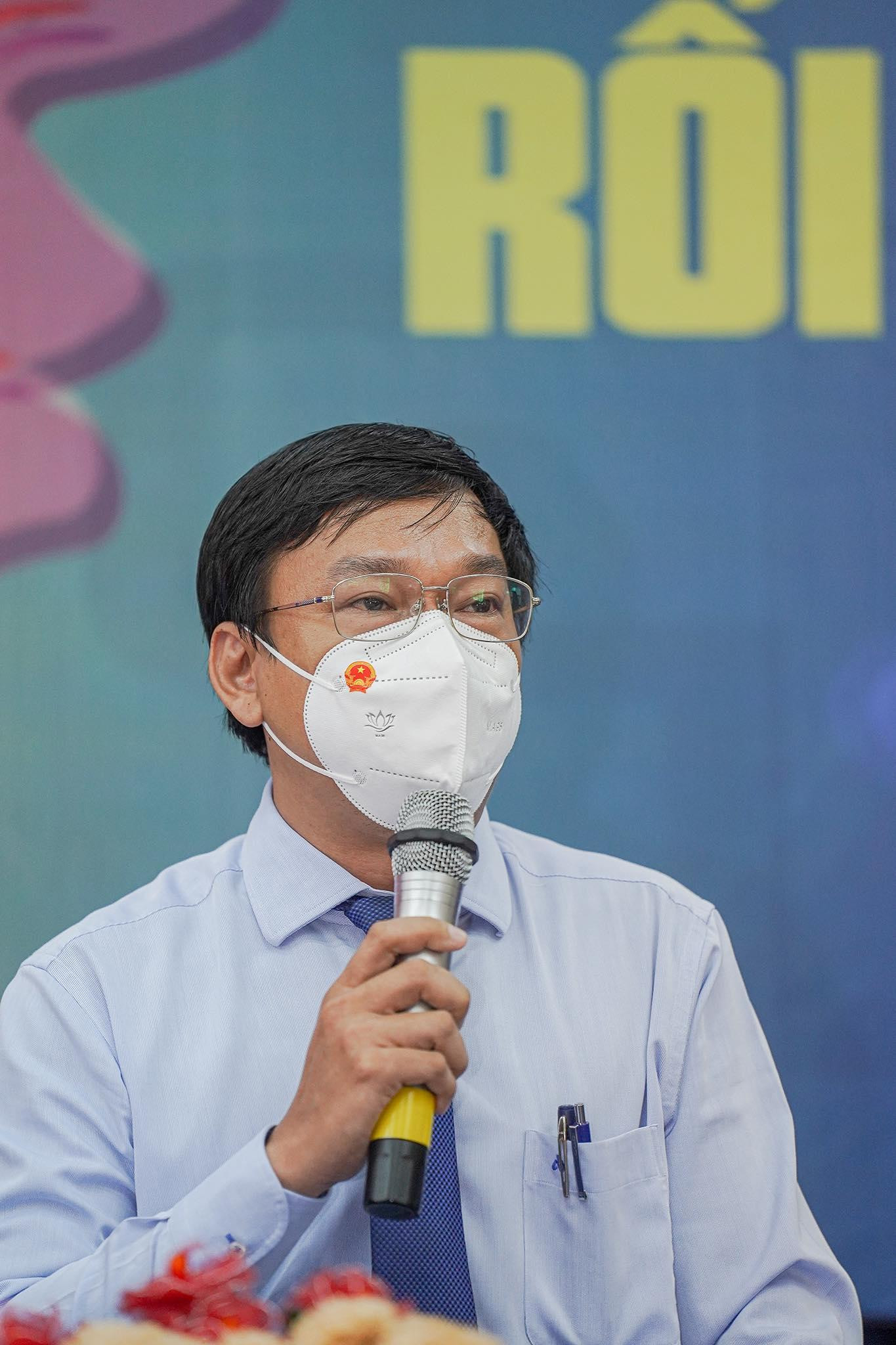 Thạc sĩ Đỗ Đình Đảo, Hiệu trưởng Trường THPT Nguyễn Hữu Thọ