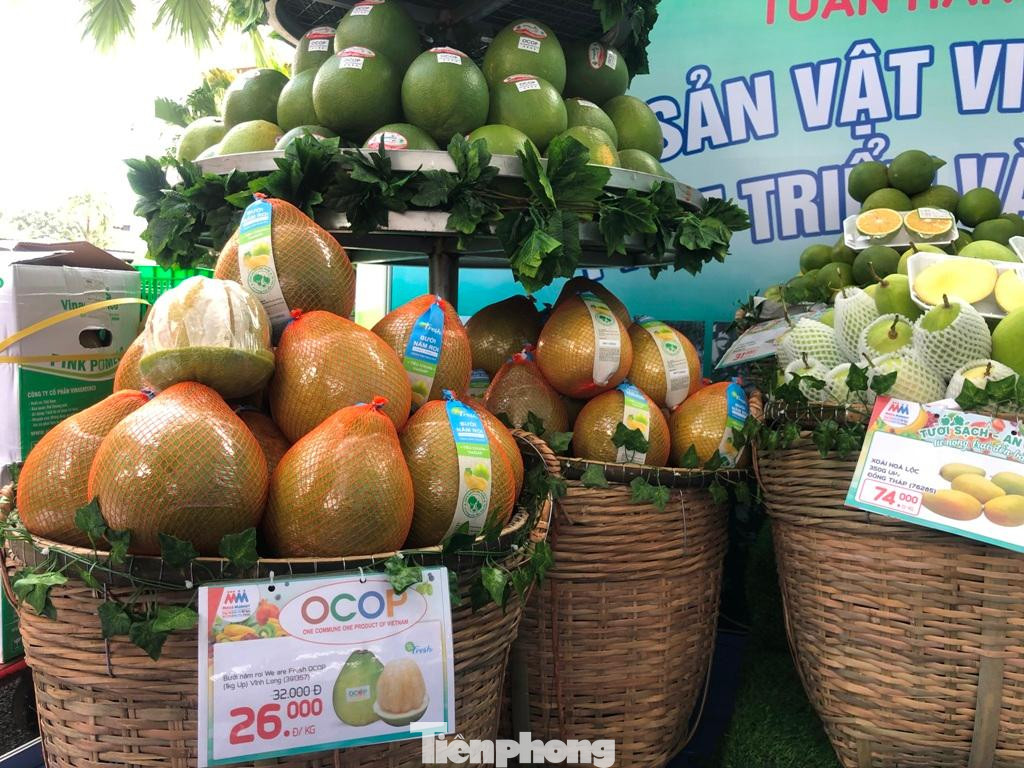 Bưởi loại 1 khuyến mãi chỉ còn 26.000 đồng/kg.