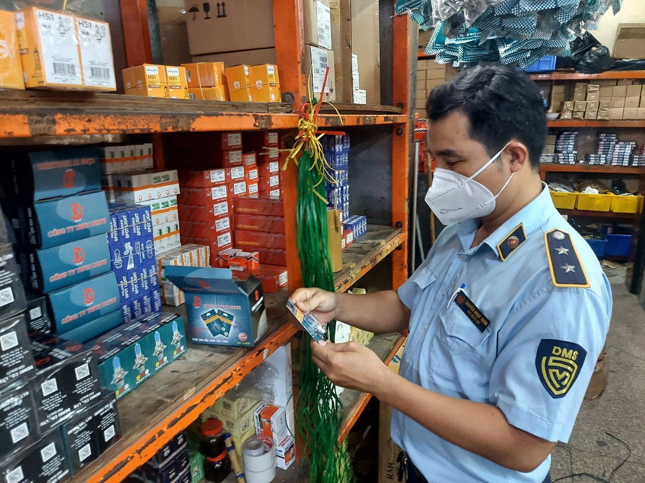 Đơn vị chức năng tăng cường kiểm tra hàng giả, hàng nhái, hàng lậu