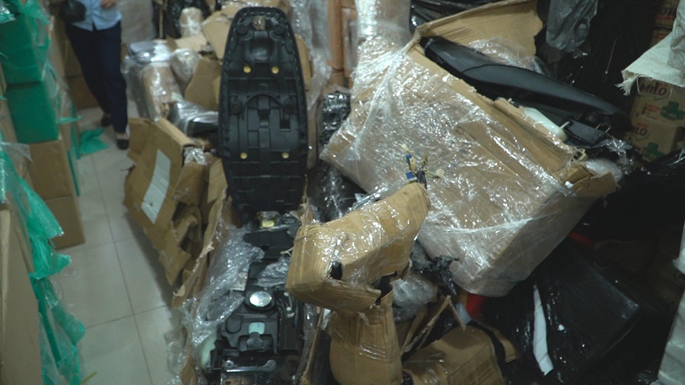 Khung sườn xe máy tại kho hàng Khung sườn xe máy tại kho hàng