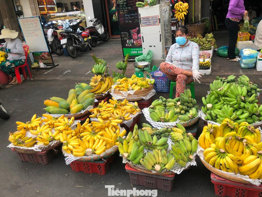 Chuối có giá khoảng 10.000-15.000 đồngkg