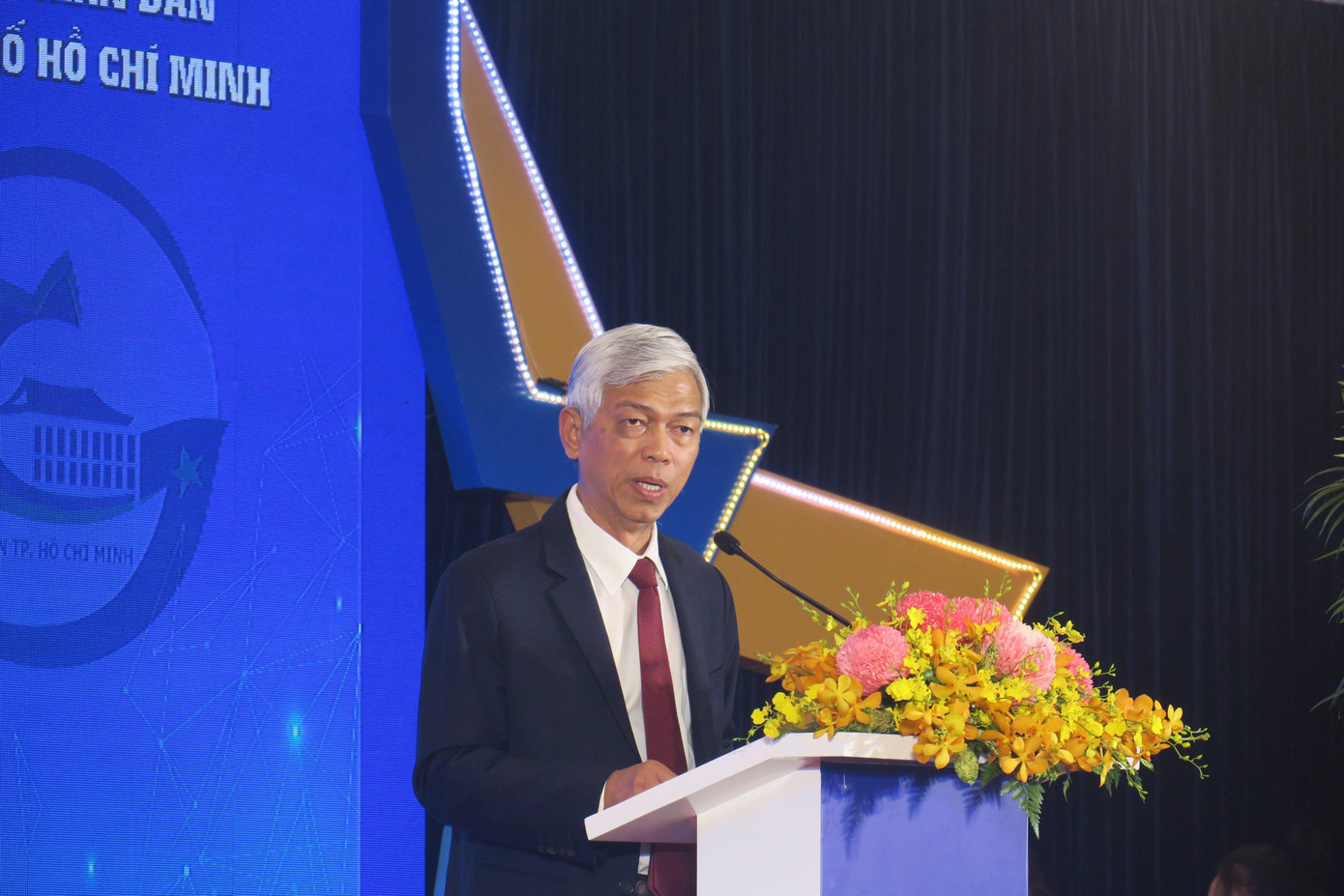 Phó Chủ tịch UBND TPHCM Võ Văn Hoan