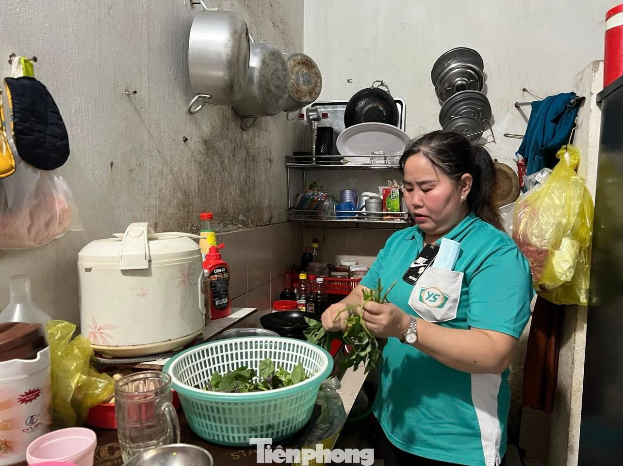 Công nhân mong muốn được vay vốn xóa đói giảm nghèo, có việc làm ổn định Công nhân mong muốn được vay vốn xóa đói giảm nghèo, có việc làm ổn định