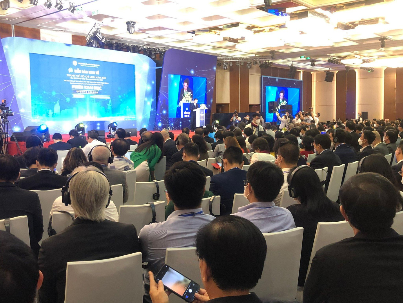 Hơn 1.000 đại biểu, chuyên gia trong và ngoài nước tham gia Diễn đàn kinh tế TPHCM ngày 15/4