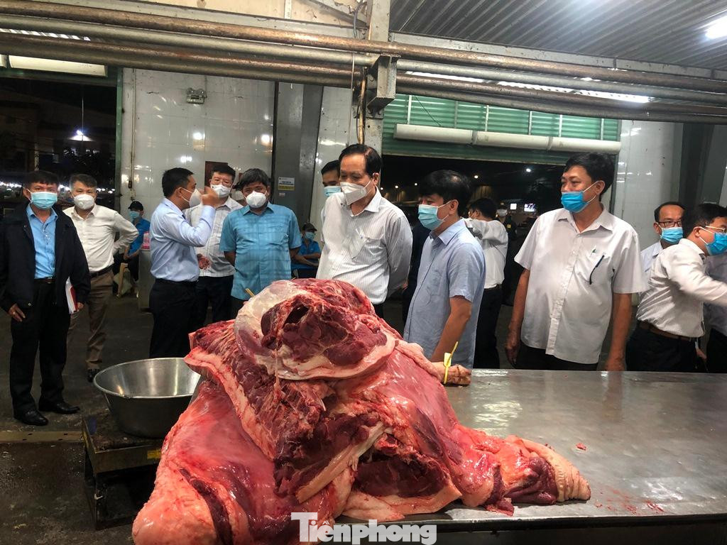 Thịt heo trước khi vào chợ đều kiểm tra vòng truy xuất nguồn gốc Thịt heo trước khi vào chợ đều kiểm tra vòng truy xuất nguồn gốc