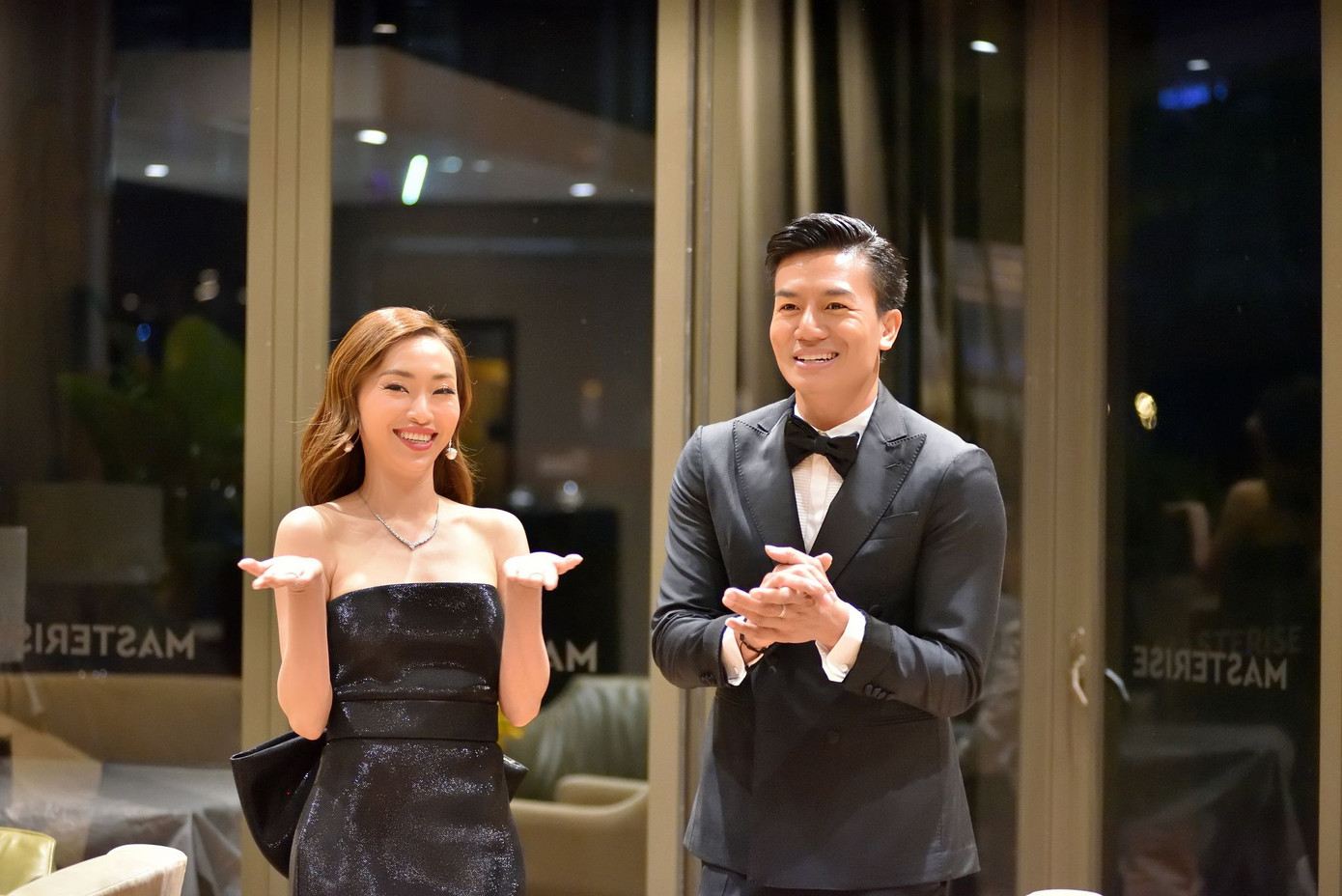 MC Hiếu Nguyễn và ca sĩ Như Ý.