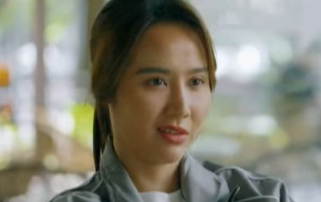 Diễn xuất của Huyền Lizzie bị nhận xét đi xuống trong bộ phim Chúng ta của 8 năm sau.