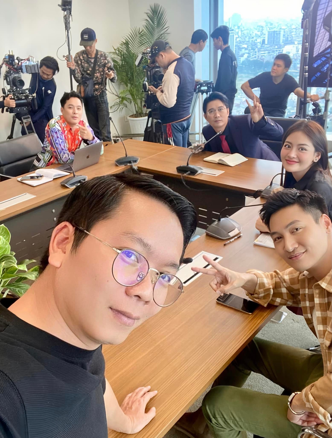 Ngày cuối cùng của năm, Thùy Anh vẫn tiếp tục các cảnh quay trong phim Chúng ta của 8 năm sau. Trong phim cô vào vai Như Ý - người được xem là tình địch của Dương (Huyền Lizzie). Dự án này đánh dấu màn tái hợp của Thùy Anh và đàn anh Mạnh Trường.