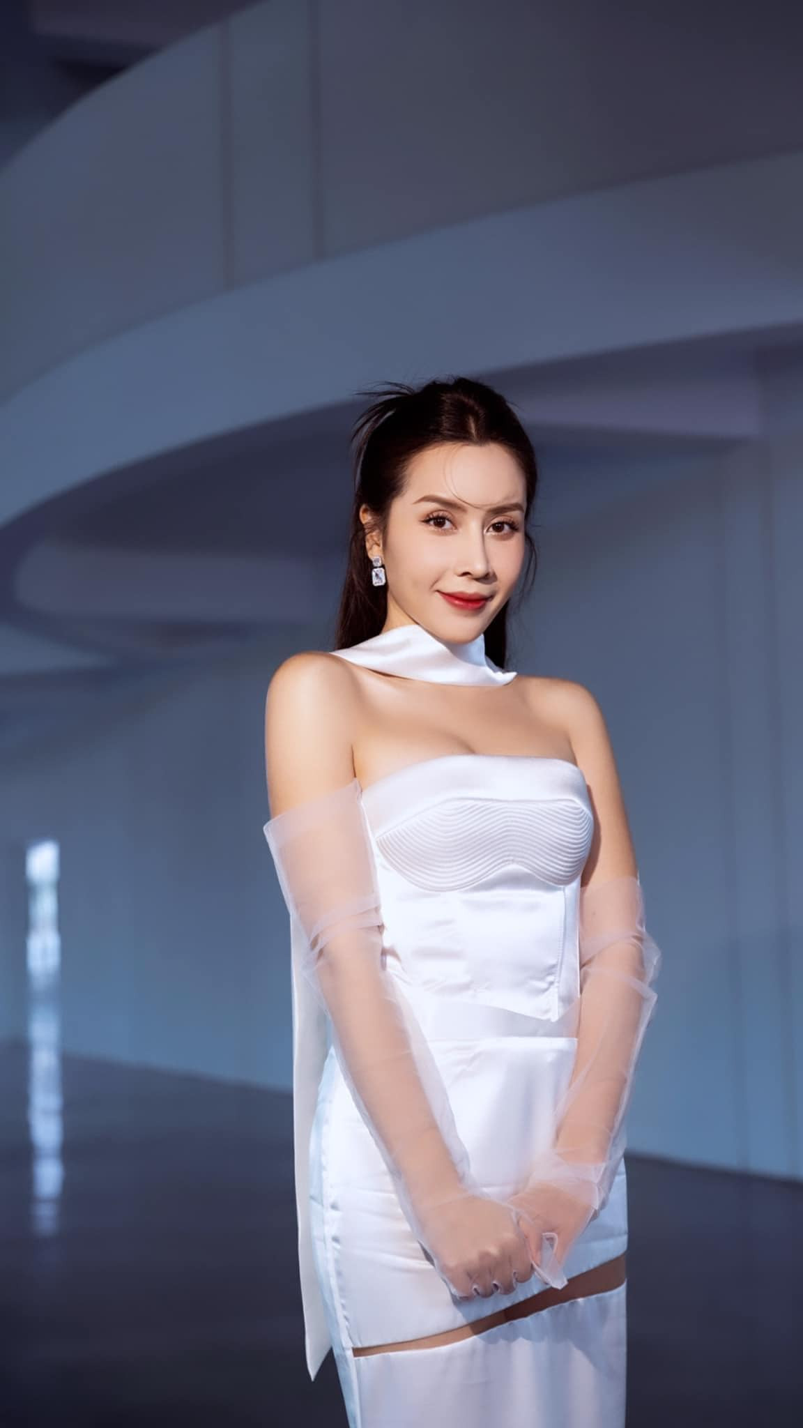 Sự trở lại đầy mạnh mẽ của Lưu Hương Giang trong Chị đẹp đạp gió rẽ sóng.