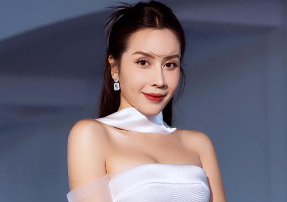 Màn hóa thân của Lưu Hương Giang trong tập 6 Chị đẹp đạp gió rẽ sóng.