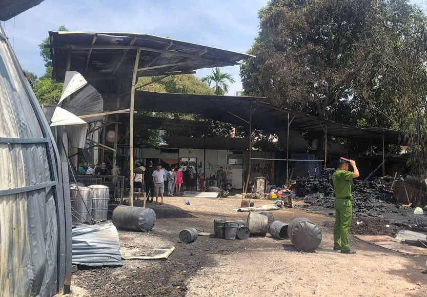 Lực lượng chức năng Thái Nguyên đang thống kê thiệt hại và nguyên nhân vụ cháy.