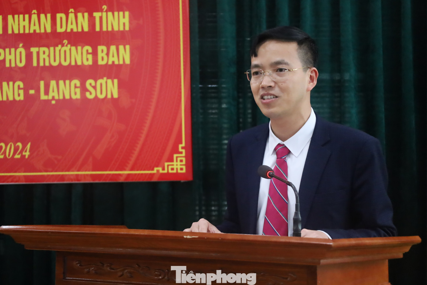 Tân Phó trưởng ban Quản lý KKTCK Đồng Đăng- Lạng Sơn phát biểu nhận nhiệm vụ.