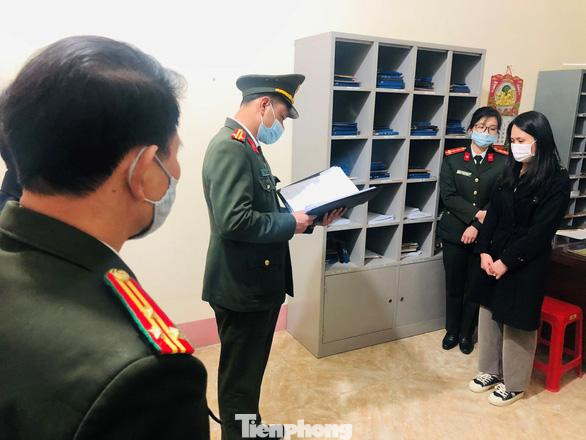 Một trong những đối tượng bị khởi tố, bắt tạm giam trong vụ mua bán đề thi công chức, viên chức Lạng Sơn -Ảnh: PV Một trong những đối tượng bị khởi tố, bắt tạm giam trong vụ mua bán đề thi công chức, viên chức Lạng Sơn -Ảnh: PV